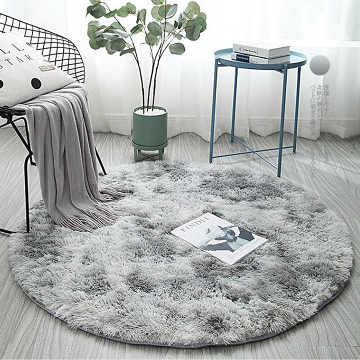 Round Plush Carpet